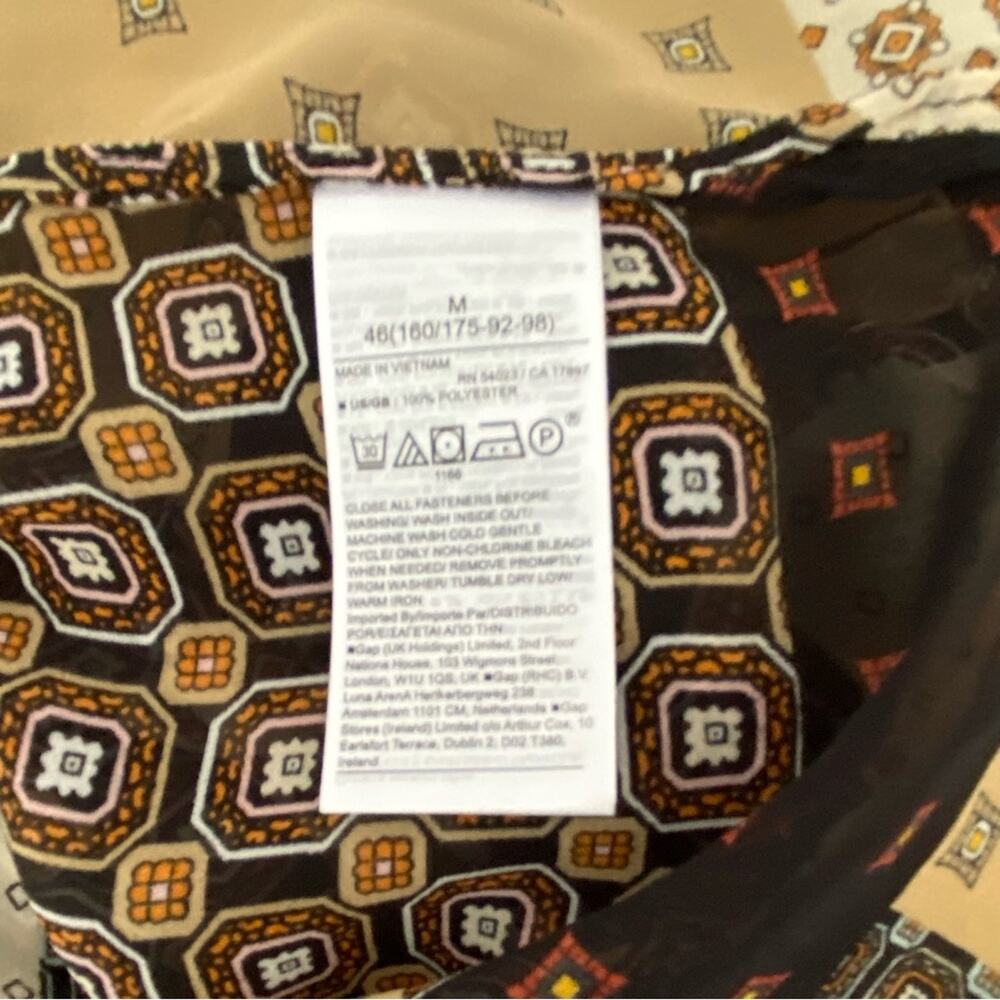 Banana Republic NWTs Eyelet Blouse Black Tan Patchwork Print size Medium - Picture 5 of 8